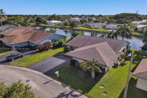 7641 NW 88th Ln, Tamarac, FL 33321, Sold 12/12/22