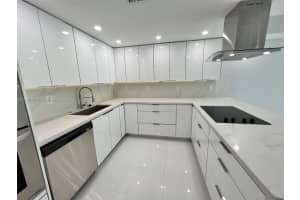 Building B, 19380 Collins Ave, Sunny Isles Beach, FL 33160, Sold 12/16/22