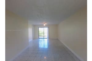842 NE 209th St APT 103, Miami, FL 33179, Sold 03/15/23
