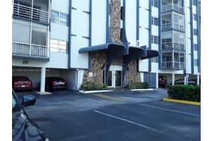 200 Diplomat Pkwy APT 326, Hallandale Beach, FL 33009, Sold 12/21/22