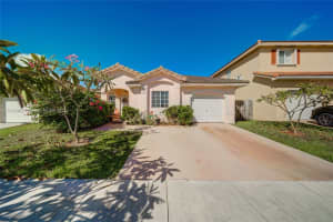 8967 SW 215th Terrace, Cutler Bay, FL 33189, Sold 04/03/23
