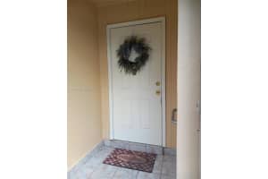 5217 SW 141st Pl, Miami, FL 33175, Sold 12/28/22