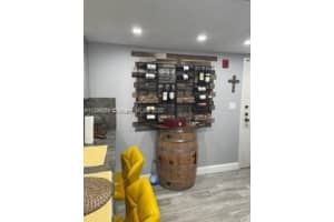 5249 NW 7th St, Miami, FL 33126, Sold 12/21/22