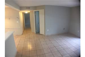 107 Palm Cir W, Pembroke Pines, FL 33025, Sold 12/29/22