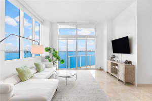 665 NE 25th St, Miami, FL 33137, Sold 12/13/22