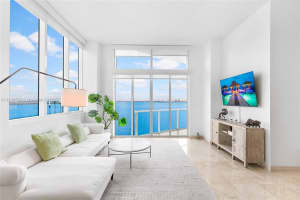 665 NE 25th St, Miami, FL 33137, Sold 12/13/22