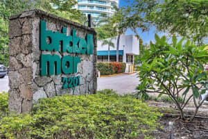 2201 Brickell Ave APT 89, Miami, FL 33129, Sold 03/17/23