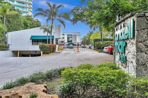 2201 Brickell Ave APT 89, Miami, FL 33129, Sold 03/17/23