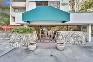 2201 Brickell Ave APT 89, Miami, FL 33129, Sold 03/17/23