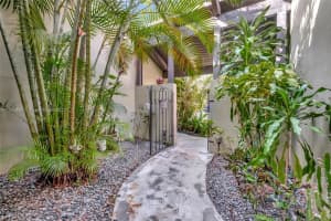 3425 Torremolinos Ave, Doral, FL 33178, Sold 01/19/23