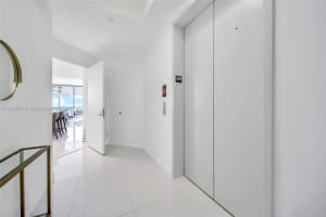 851 NE 1st Ave #3506, Miami, FL 33132, Sold 08/02/23