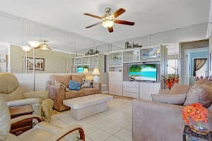 925 SW 11th Ave, Hallandale Beach, FL 33009, Sold 01/31/23