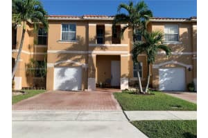 13545 NW 9th St, Pembroke Pines, FL 33028, Sold 12/22/22