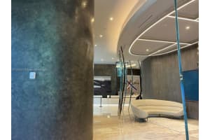 1000 Brickell Plaza, Miami, FL 33131, Sold 02/14/23
