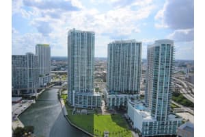 90 SW 3rd St, Miami, FL 33130, Sold 05/01/23