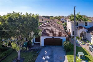 9772 NW 9th St, Miami, FL 33172, Sold 01/31/23