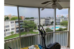 1700 NE 191st St APT 505, Miami, FL 33179, Sold 05/04/23