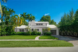 5941 N Bay Rd, Miami Beach, FL 33140, Sold 02/08/23