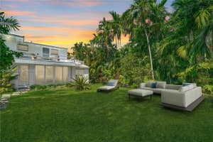 5941 N Bay Rd, Miami Beach, FL 33140, Sold 02/08/23