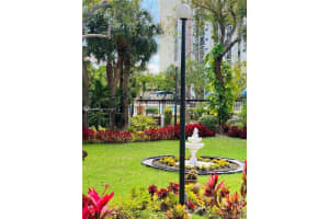 17021 N Bay Rd, Sunny Isles Beach, FL 33160, Sold 01/10/23