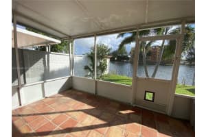 2724 W 54th St, Hialeah, FL 33016, Sold 01/31/23