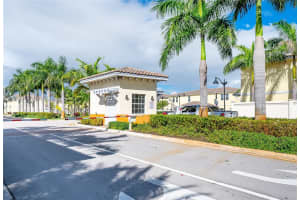 1113 NW 41st Ln, Lauderhill, FL 33313, Sold 12/07/22