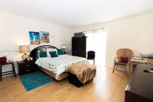 9367 Fontainebleau Blvd APT G243, Miami, FL 33172, Sold 12/30/22