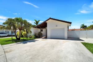 9822 SW 145th Ct, Miami, FL 33186, Sold 01/06/23