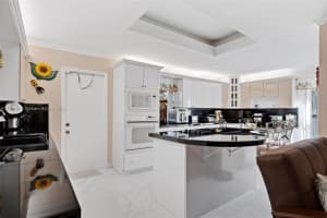 1751 Bayberry Dr, Pembroke Pines, FL 33024, Sold 03/20/23