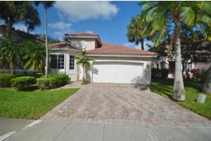 9903 NW 20th St, Pembroke Pines, FL 33024, Sold 03/10/23