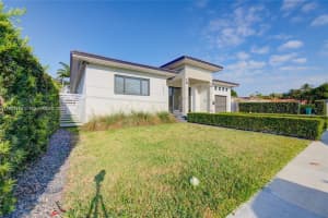 2040 32nd Ave, Miami, Florida Sold 12/22