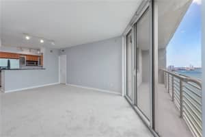 335 S Biscayne Blvd #2203, Miami, FL 33131, Sold 01/04/23