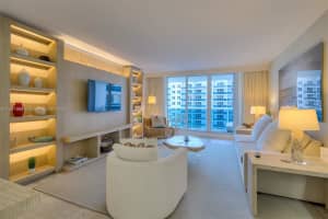 102 24th St APT 1204, Miami Beach, FL 33139, Sold 06/21/23