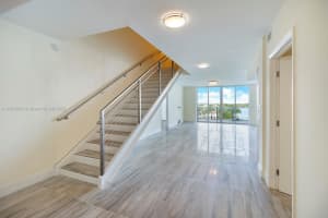 6620 Indian Creek Dr Apt 710, Miami Beach, FL 33141, Sold 04/17/23
