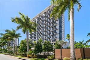 5300 Paseo Blvd #1712, Doral, FL 33166, Sold 04/14/23