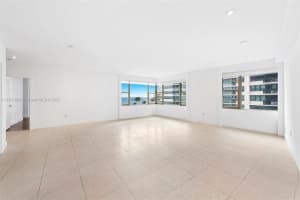 5255 Collins Ave #6c, Miami, FL 33140, Sold 12/20/22
