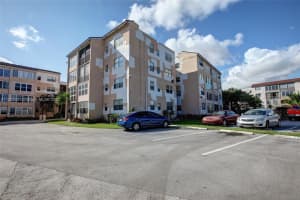 2860 Somerset Dr #312k, Lauderdale Lakes, FL 33311, Sold 02/14/23