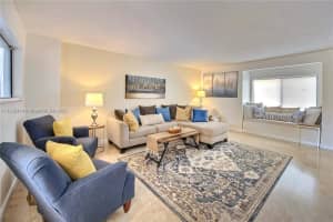 2724 N Ocean Blvd, Fort Lauderdale, FL 33308, Sold 03/09/23