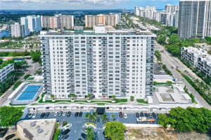 3015 N Ocean Blvd #8e, Fort Lauderdale, FL 33308, Sold 04/12/23