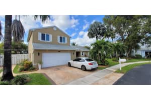 3951 SW 72nd Terrace, Davie, FL 33314, Sold 12/28/22