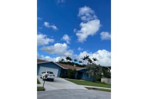 2841 SW 84th Ave, Davie, FL 33328, Sold 02/09/23