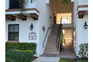 10600 NW 88th St APT 212, Doral, FL 33178, Sold 04/14/23
