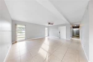 7104 NW 67th St, Tamarac, FL 33321, Sold 04/20/23
