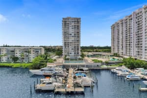 18041 Biscayne Blvd APT 602, Aventura, FL 33160, Sold 05/05/23