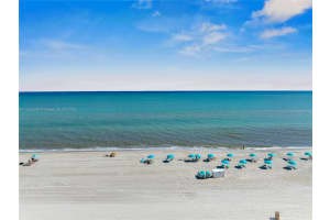 5701 Collins Ave APT 712, Miami Beach, FL 33140, Sold 04/25/23