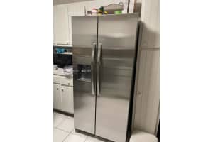 2780 NE 183rd St APT 701, Aventura, FL 33160, Sold 05/15/23