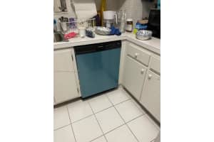 2780 NE 183rd St APT 701, Aventura, FL 33160, Sold 05/15/23