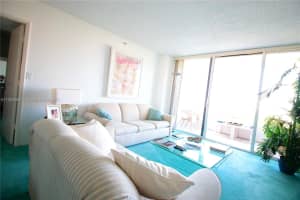 20355 NE 34th Ct APT 922, Aventura, FL 33180, Sold 06/09/23