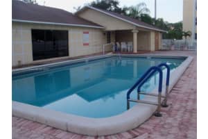 401 SE 3rd St APT 306, Dania Beach, FL 33004, Sold 01/20/23