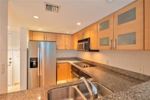 2101 Brickell Ave, Miami, FL 33129, Sold 12/22/22